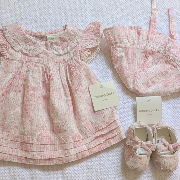 Cynthia Rowley Other - ✨HP✨NWT Cynthia Rowley Pink/Soft White Bunny Print Baby Dress Set Size 3-6months